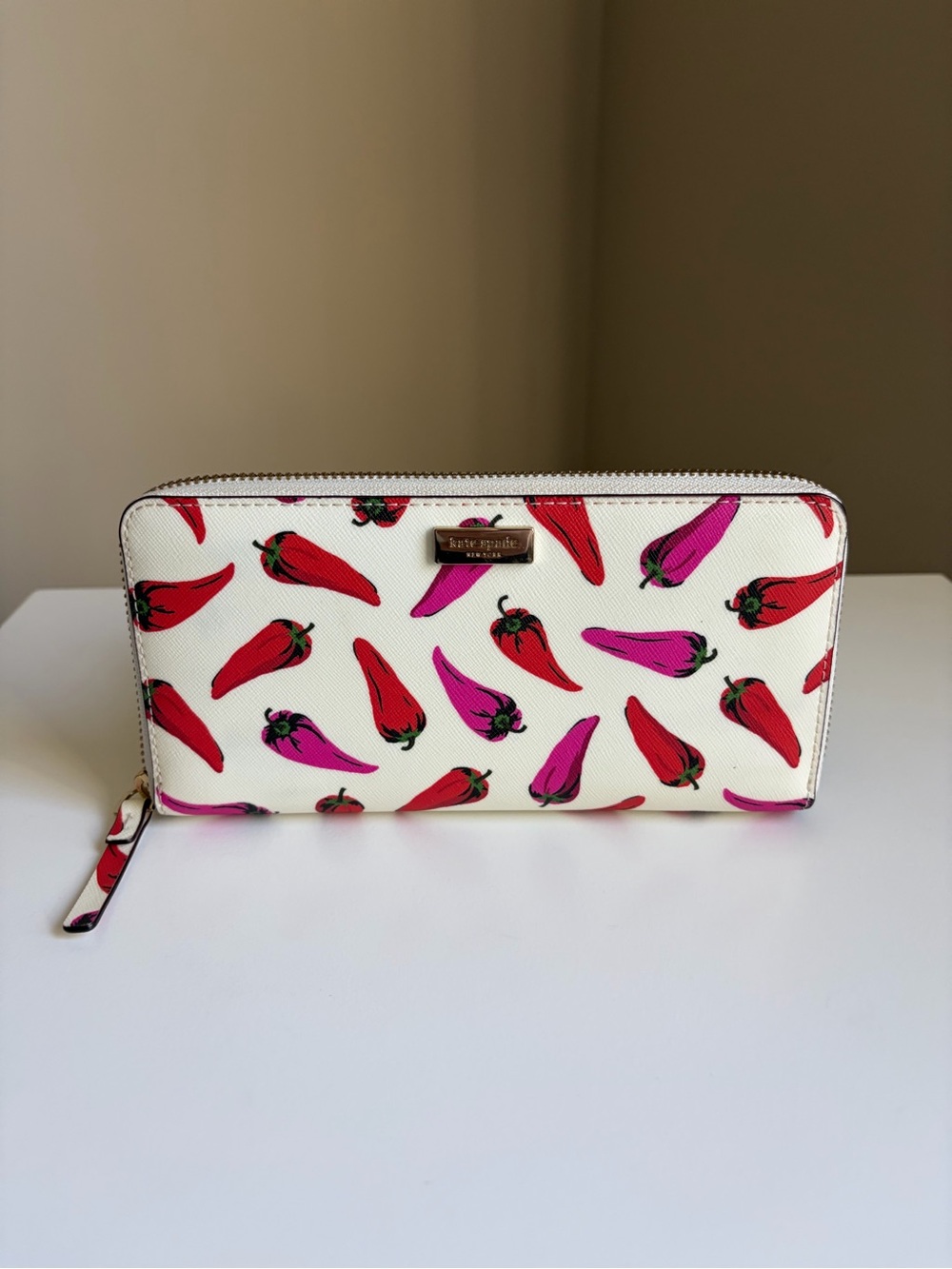Kate Spade Pepper Large Zip Wallet